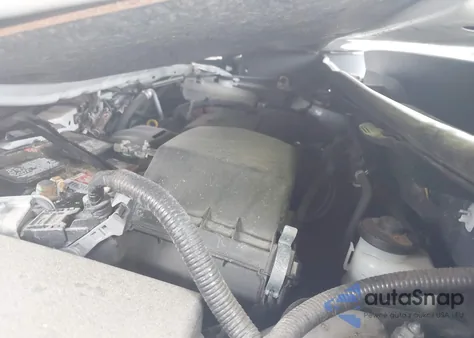 2018 Toyota Rav4 Adventure/Xle z USA, uszkodzony, nr VIN JTMRFREV4JJ733422